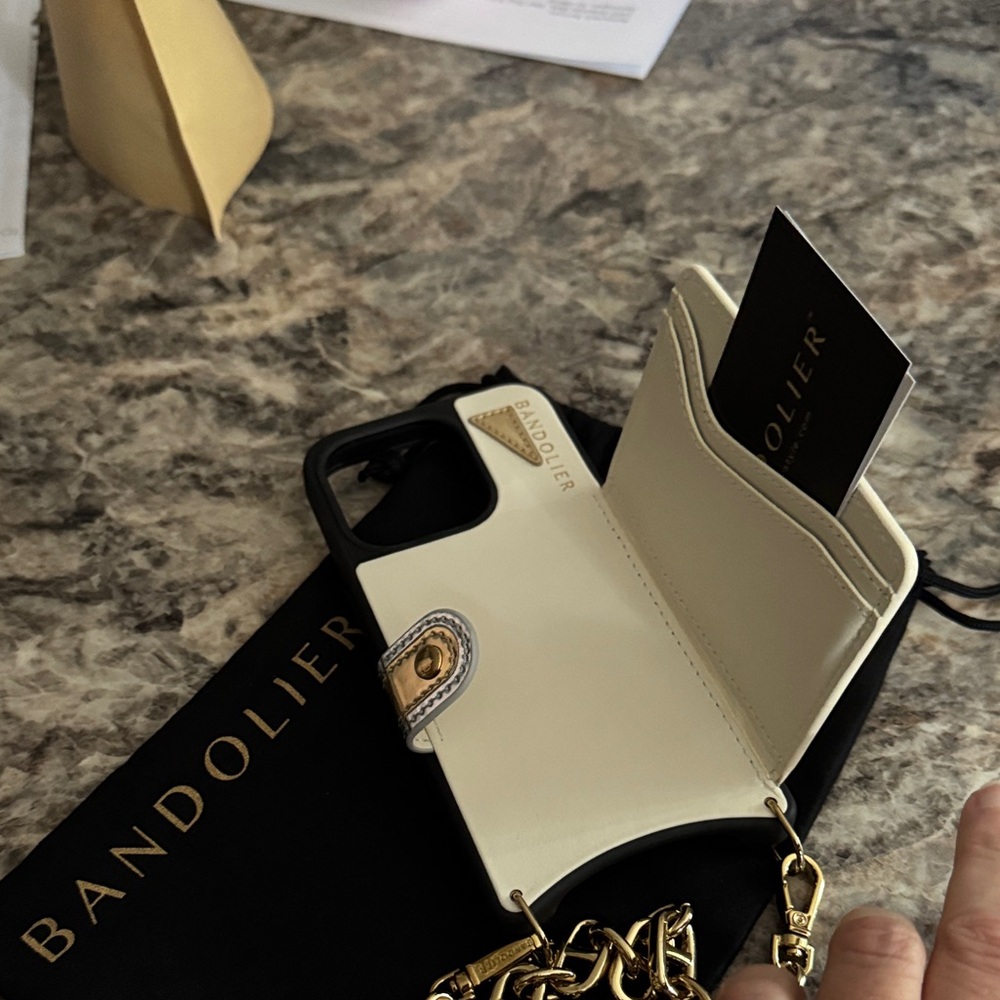 Bandolier Isla MagSafe ivory and Gold Phone Case with Chain. iPhone 15 pro - Picture 3 of 4